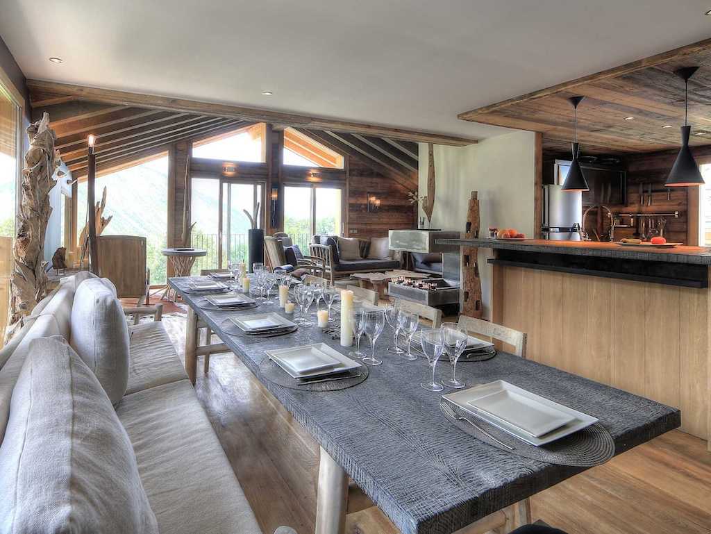 Salle à manger chalet