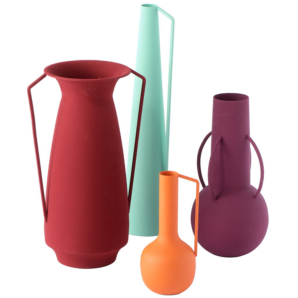 vases à anses multicolores
