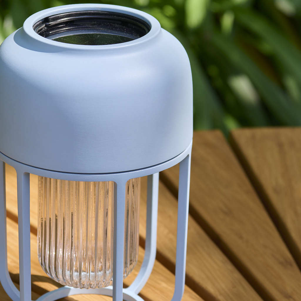 lampe solaire extérieur bleu ciel à poser ou à suspendre Houe