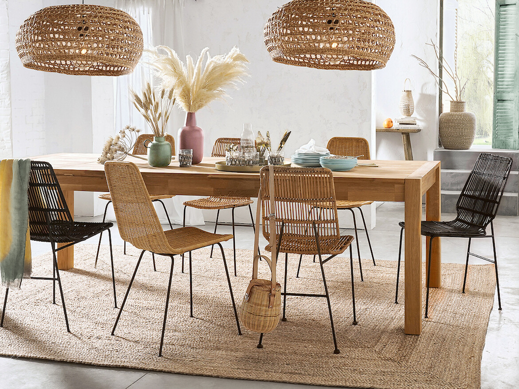 table de repas en bois